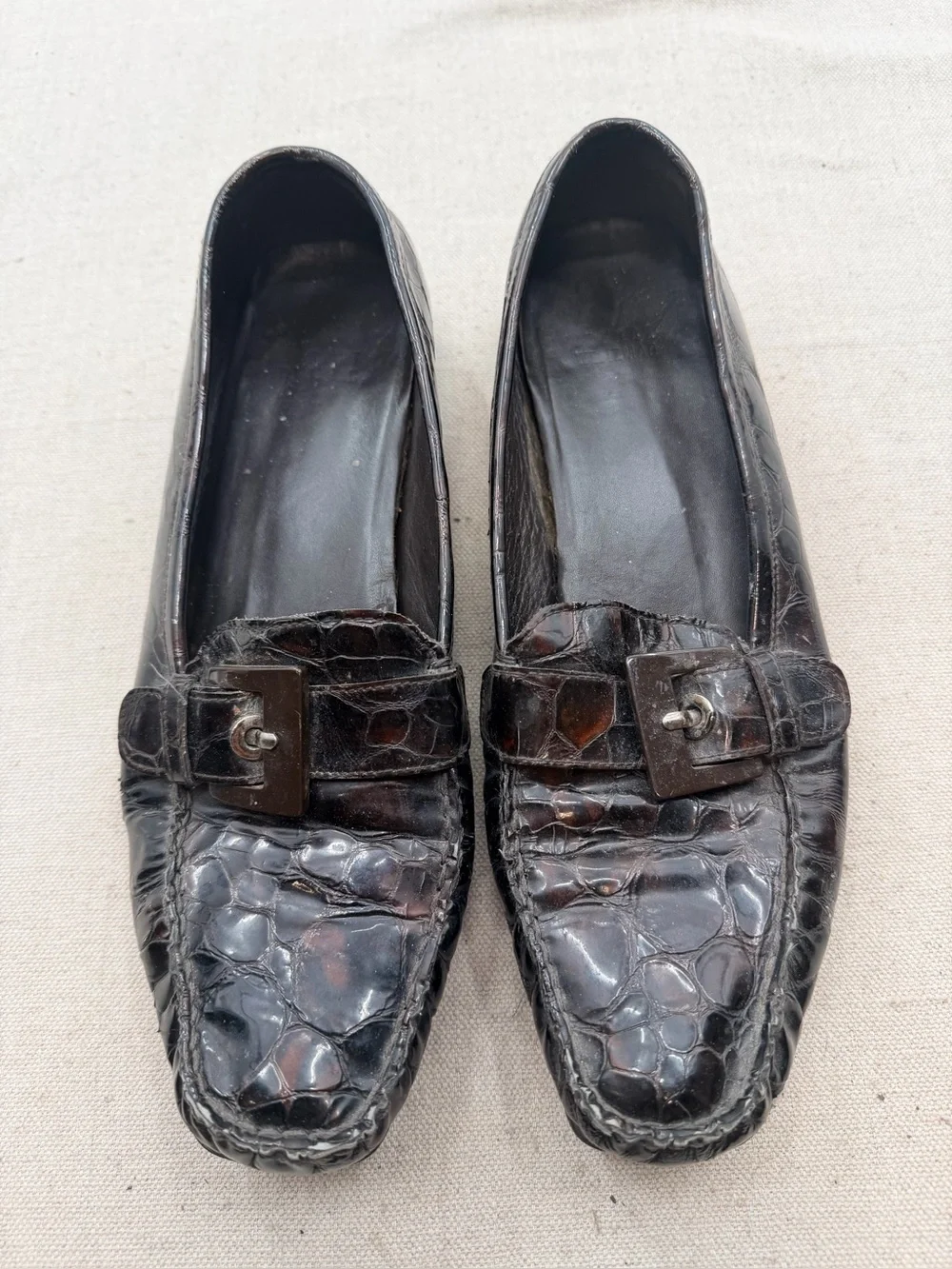 Stuart Weitzman Brown Croc-Embossed Leather Loafers with Buckle